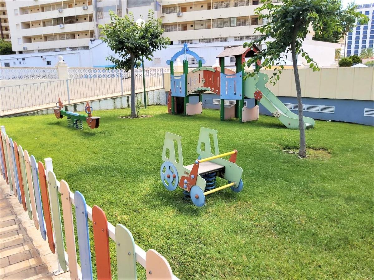 Gemelos 22-1-6 Benidorm Exteriér fotografie